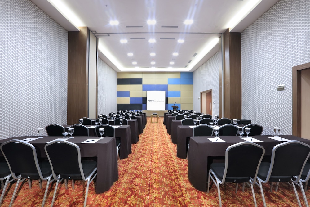 Aston Kartika Grogol Hotel and Conference Center 33/42