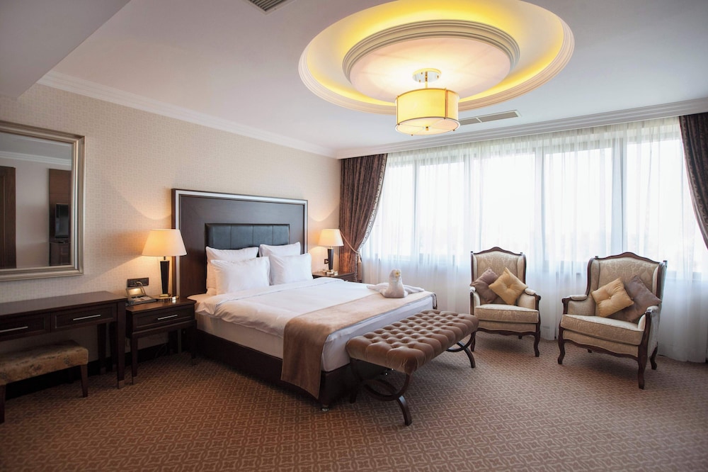 Chinar Hotel & Spa 11/50