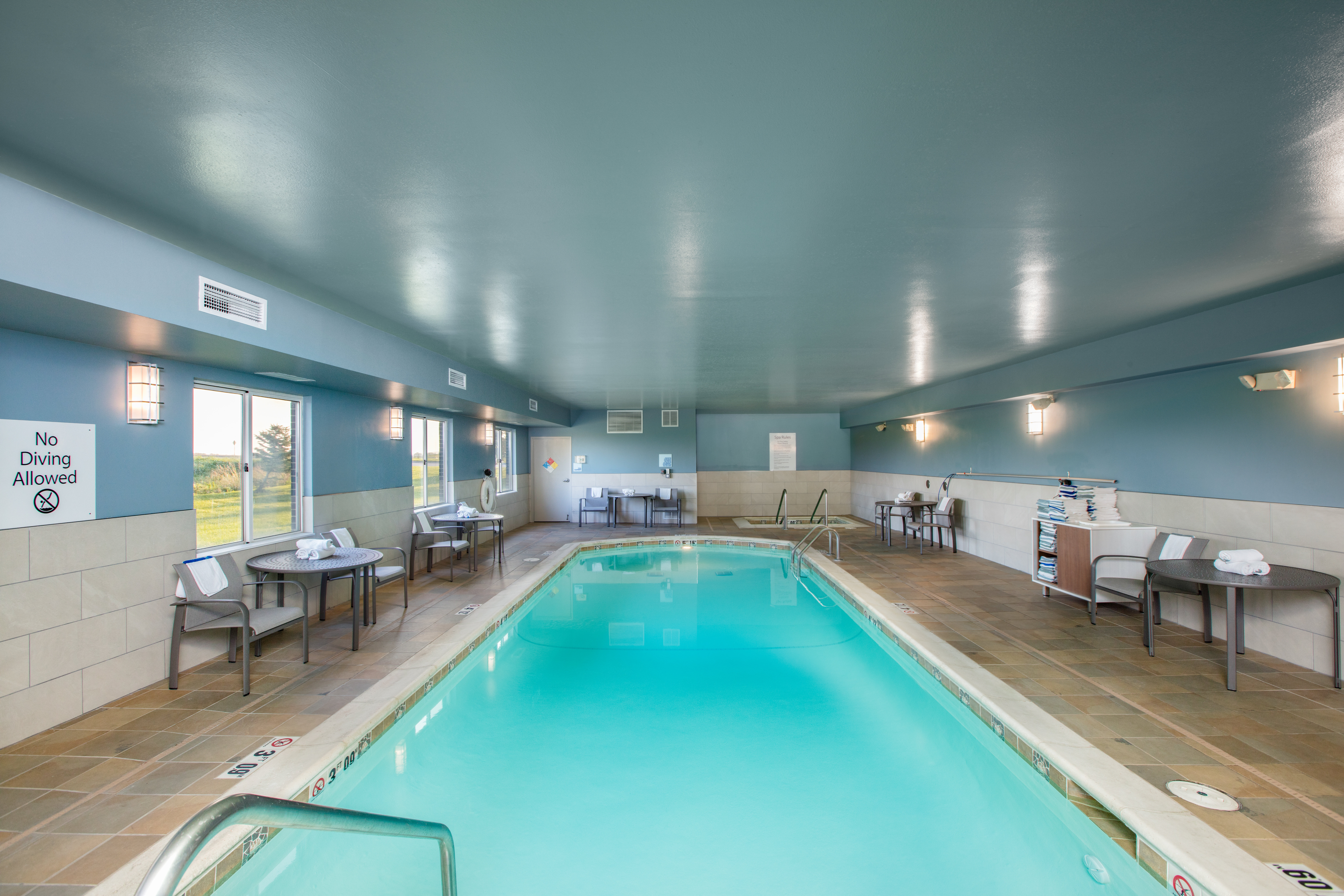 Holiday Inn Express Hotel And Suites Altoona Des Moines 40/75