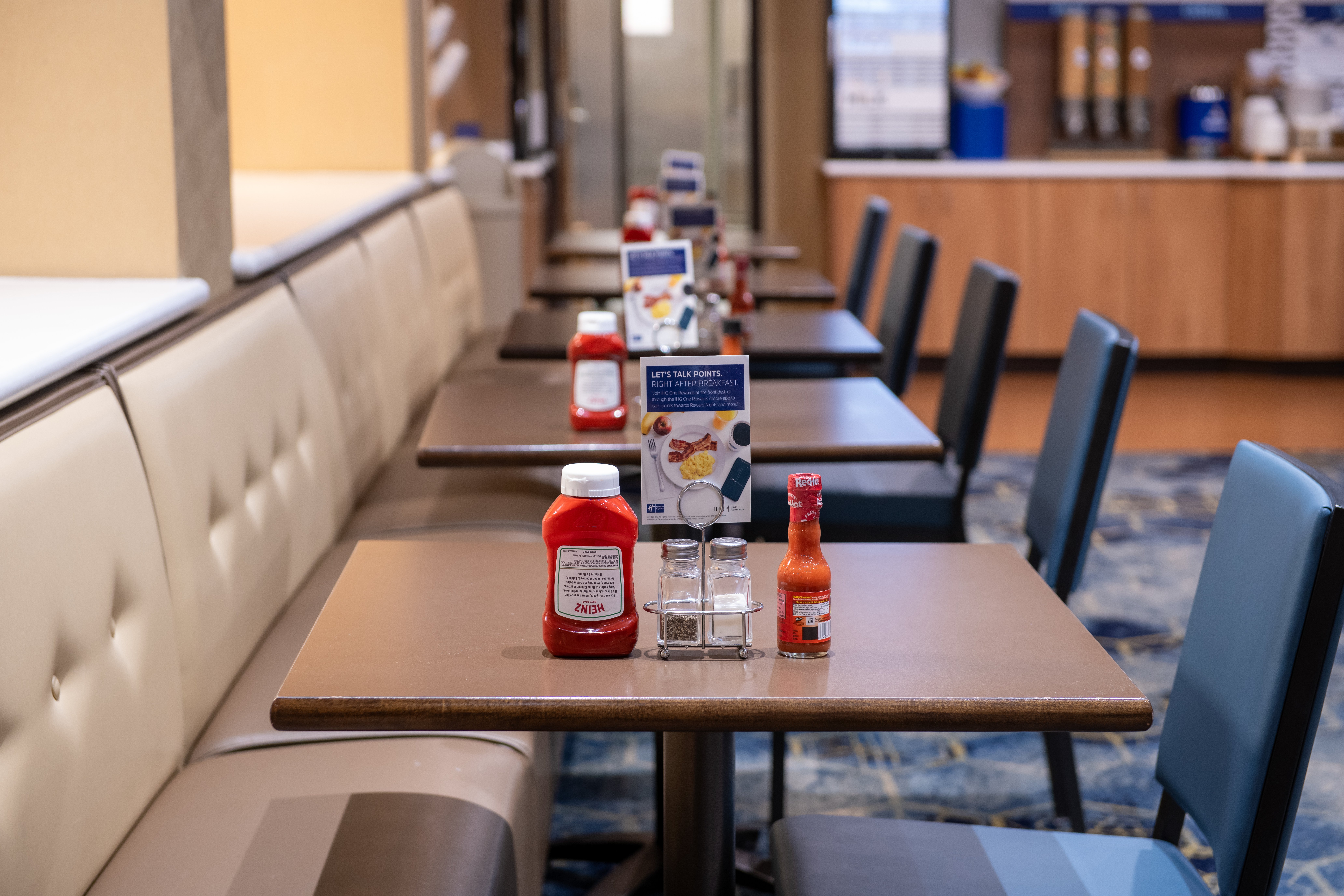 Holiday Inn Express Hotel & Suites Henderson 51/71