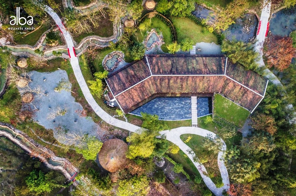 Alba Thanh Tan Hot Springs Resort 42/51