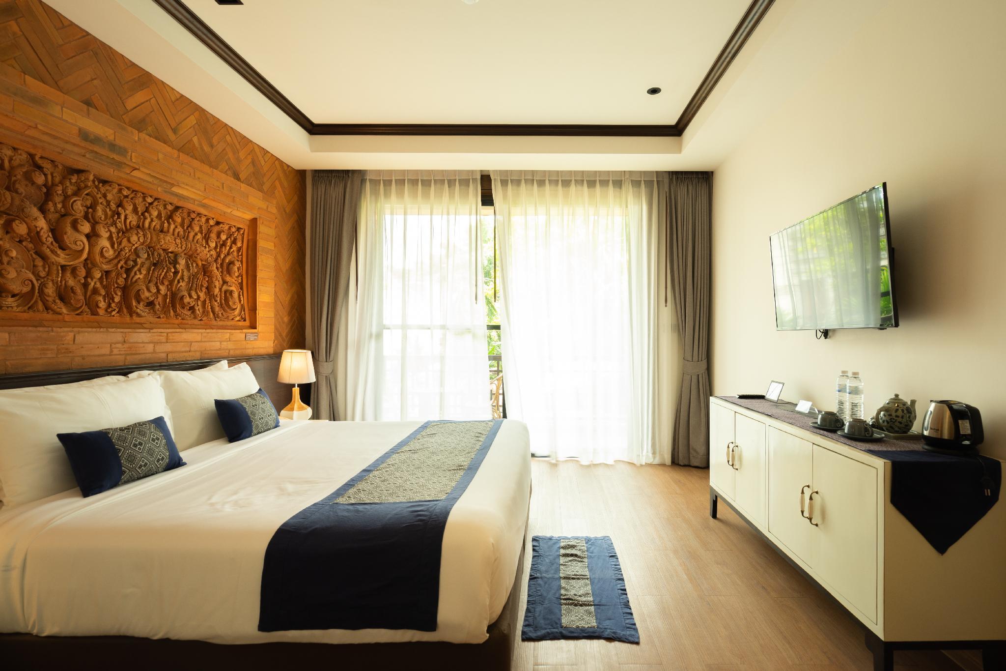deluxe double with balcony