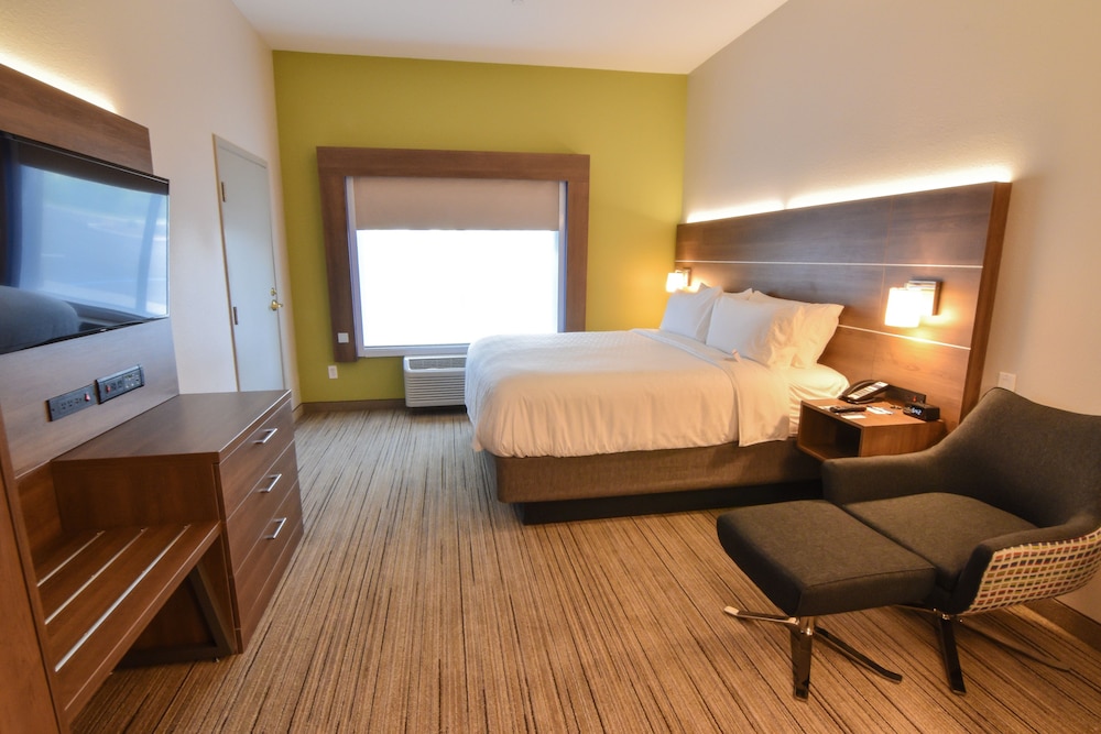 Holiday Inn Express Suites Indianapolis Northwest An Ihg Hotel 13/51