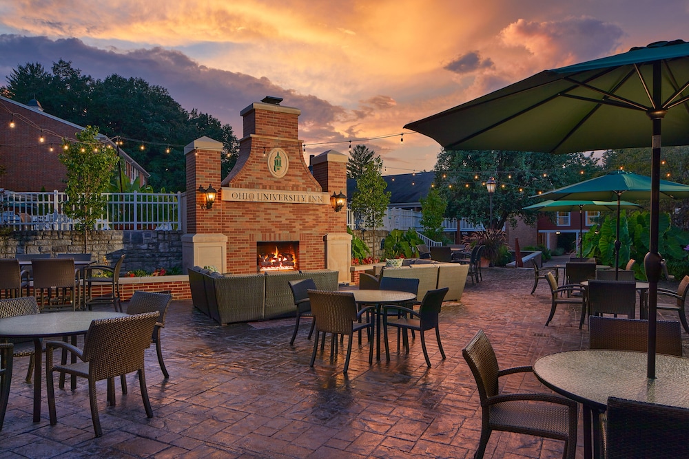 Ohio University Inn Conference Center 41/60