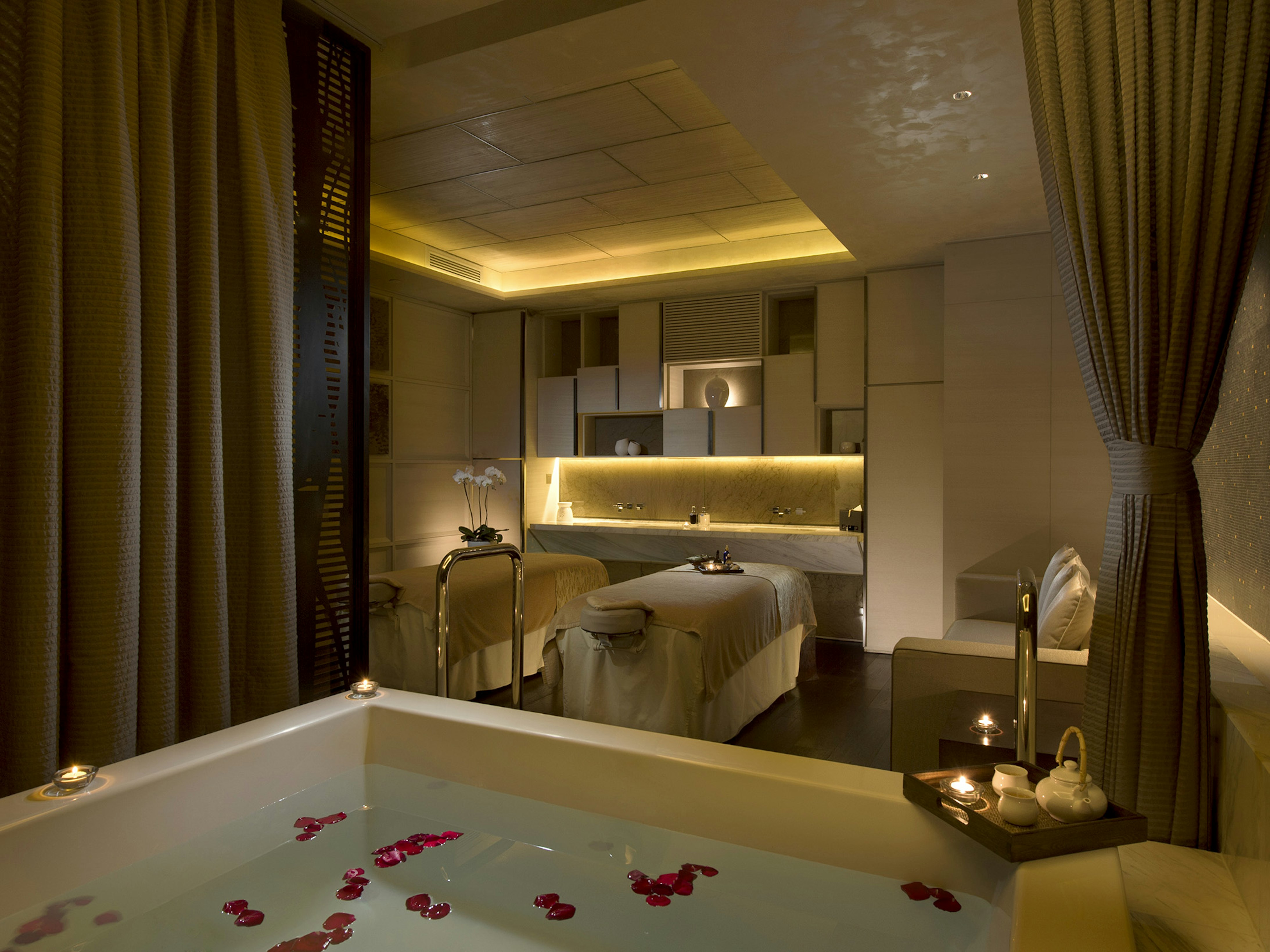 Conrad Beijing 84/85