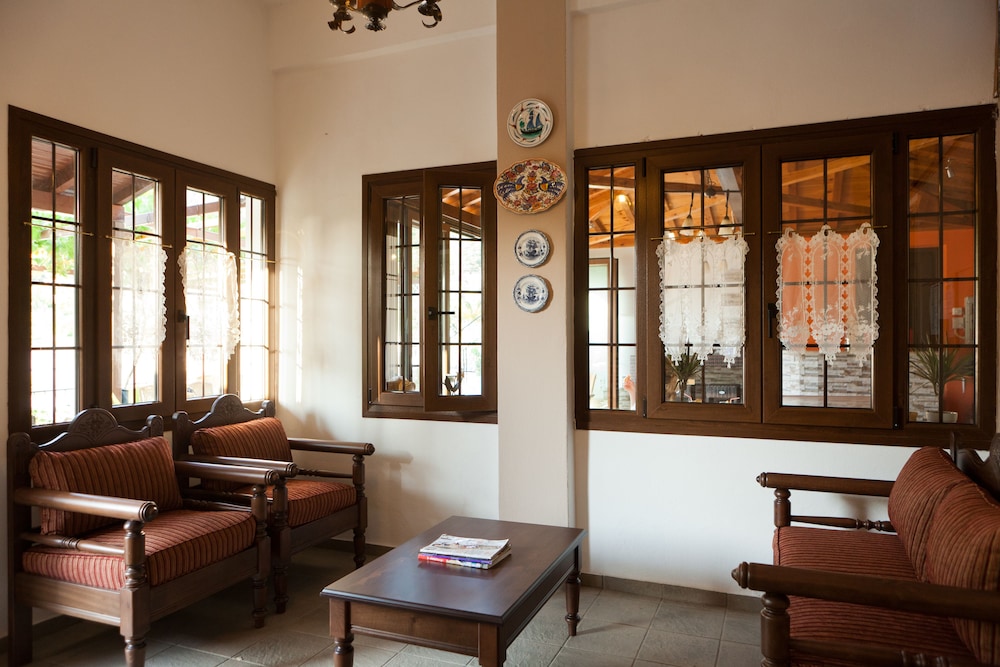 Hovolo Hotel Apartments 20/50