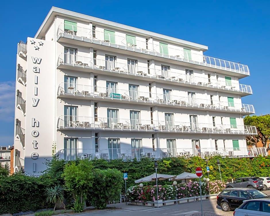 Wally Hotel 1/30