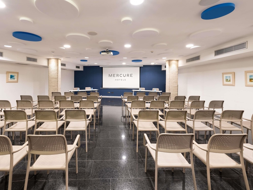 Mercure Bilbao Jardines De Albia 67/70