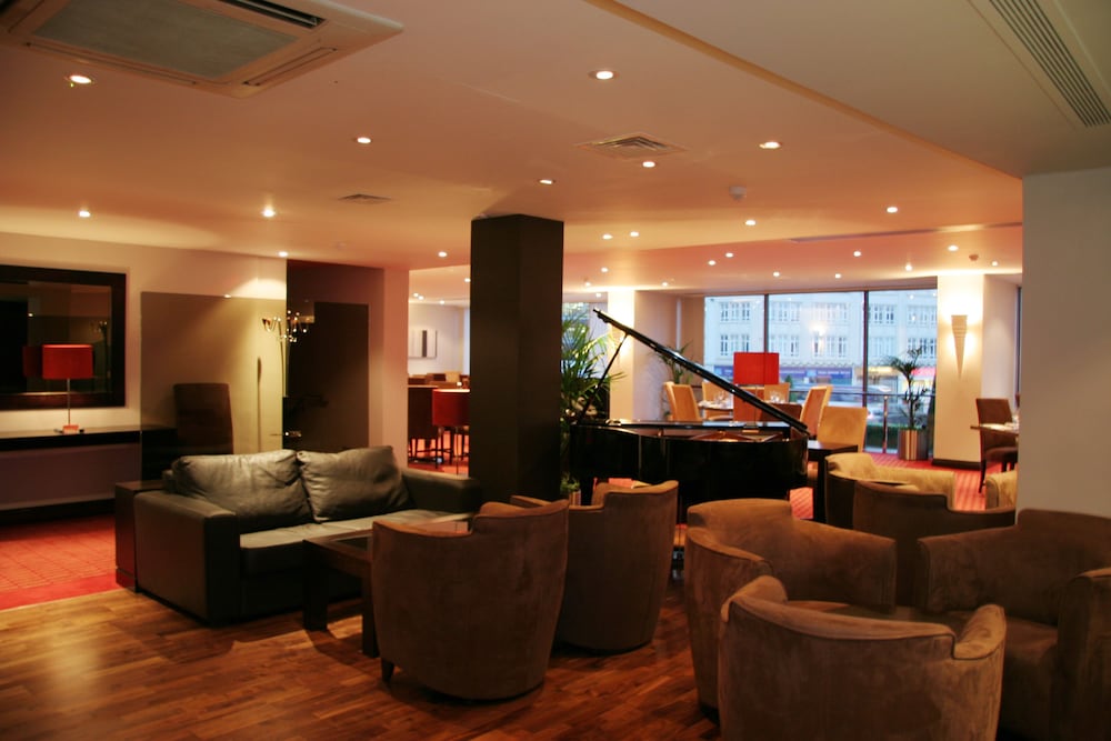 The Dragon Hotel 15/36