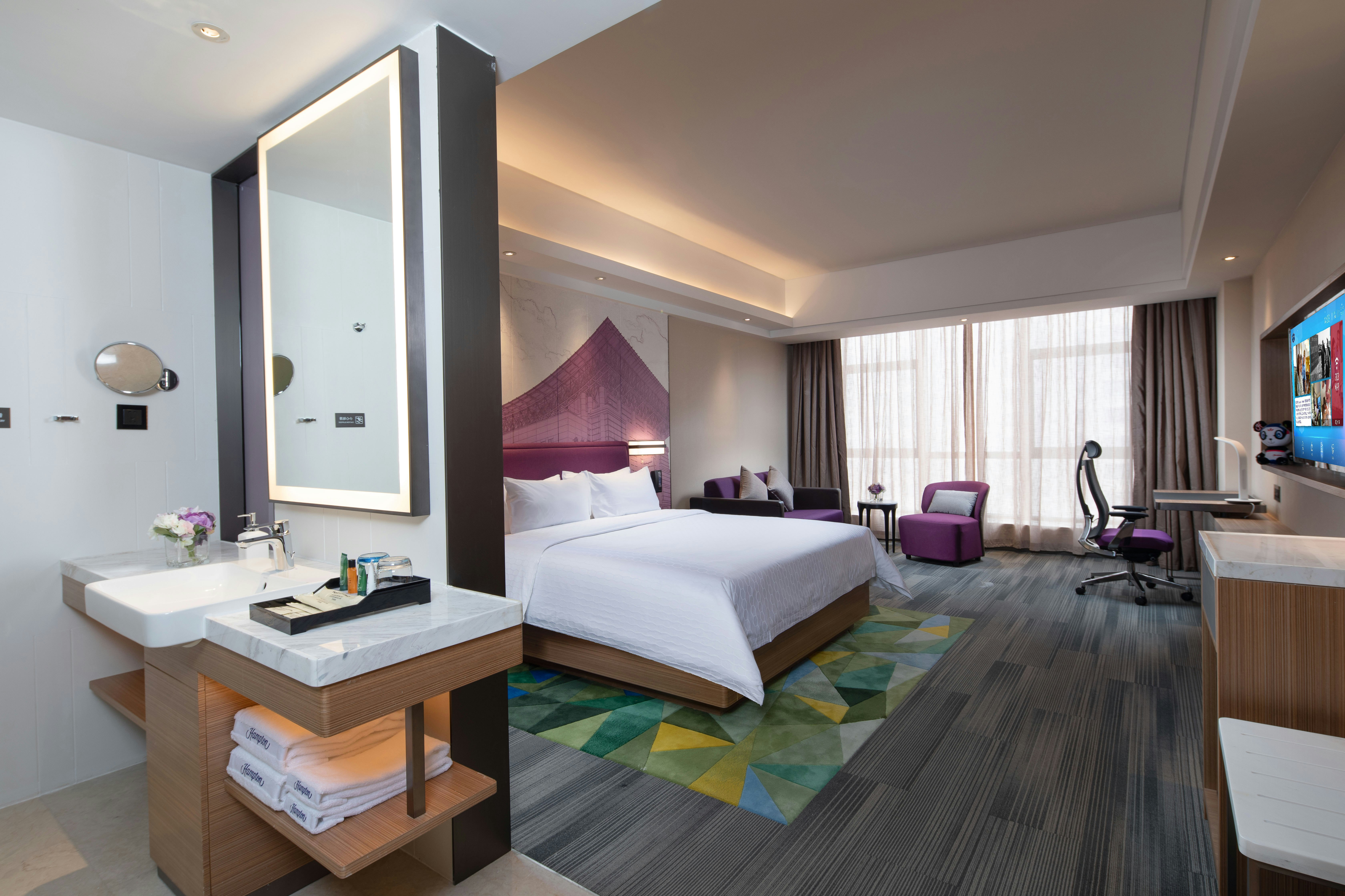 Hampton by Hilton Laiwu 6/19