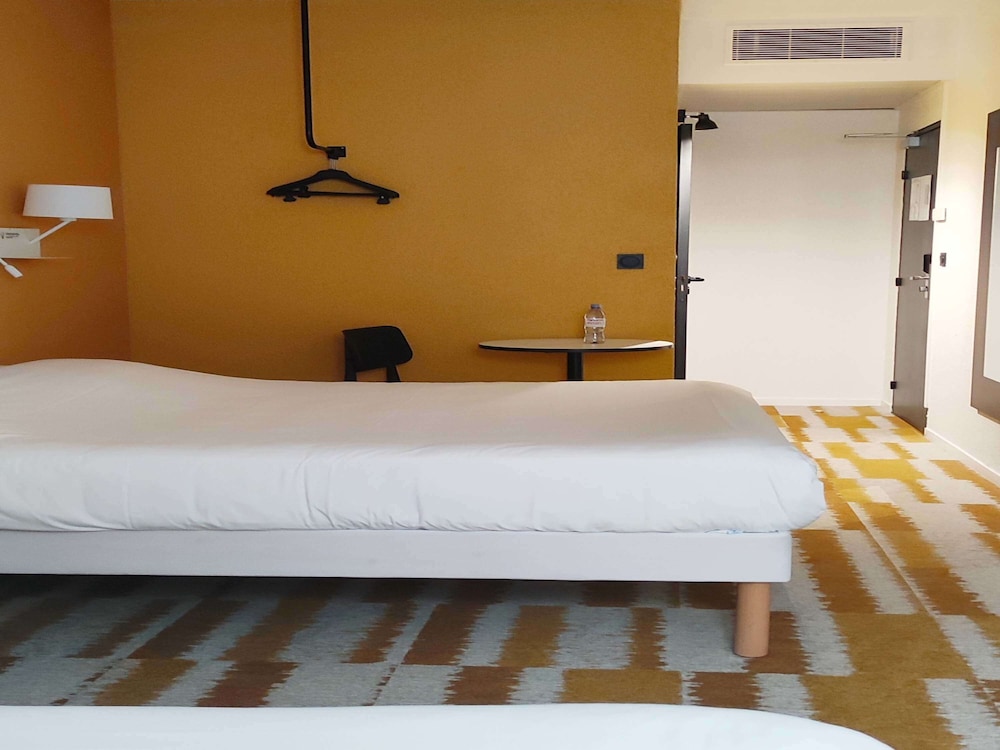 Ibis Styles Massy Opera 6/41
