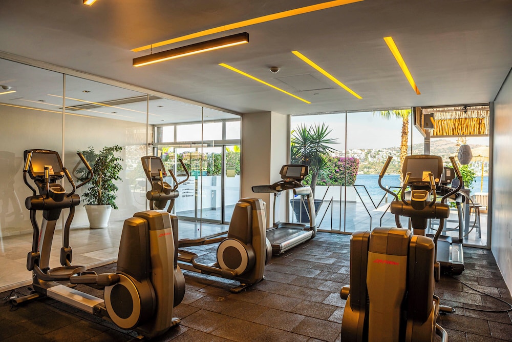 Cape Bodrum Luxury Hotel Beach 45/79