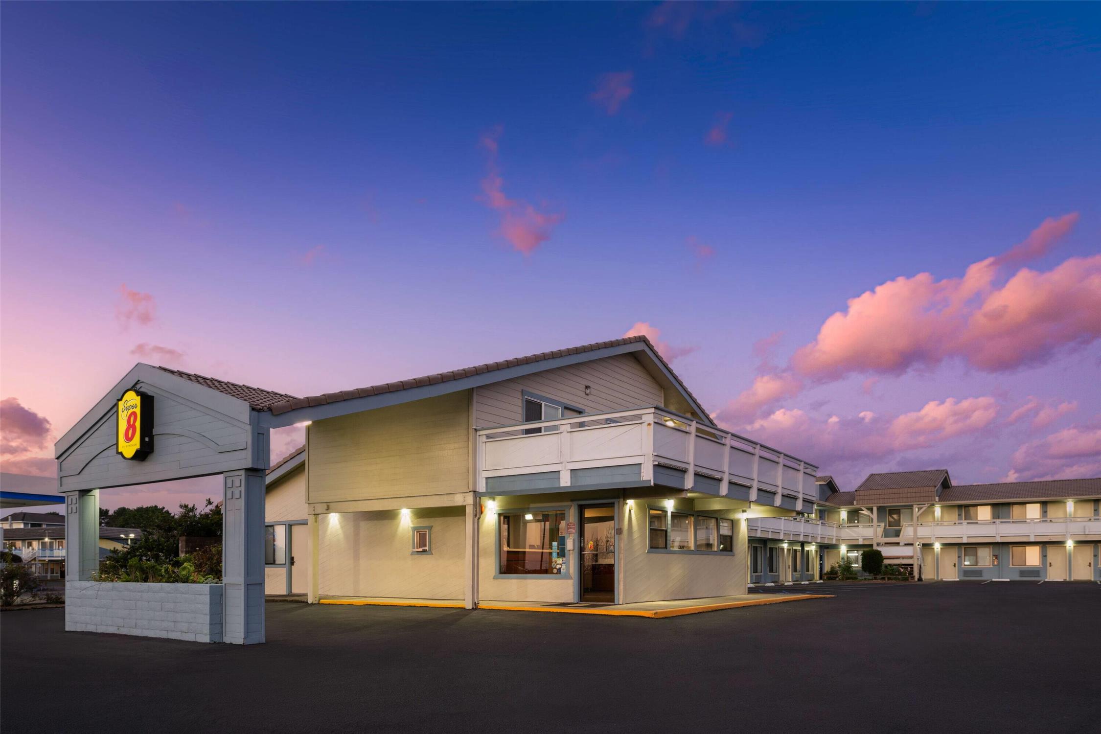 Super 8 by Wyndham Fort Bragg 2/35