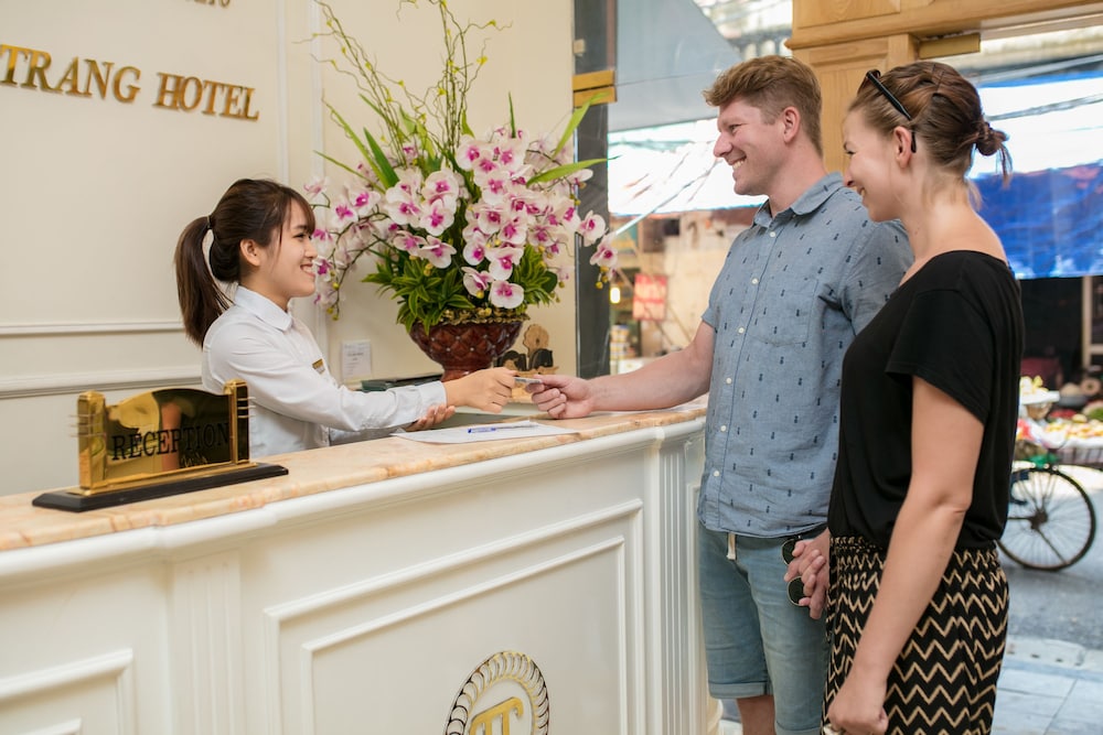 Trang Trang Premium Hotel 3/70