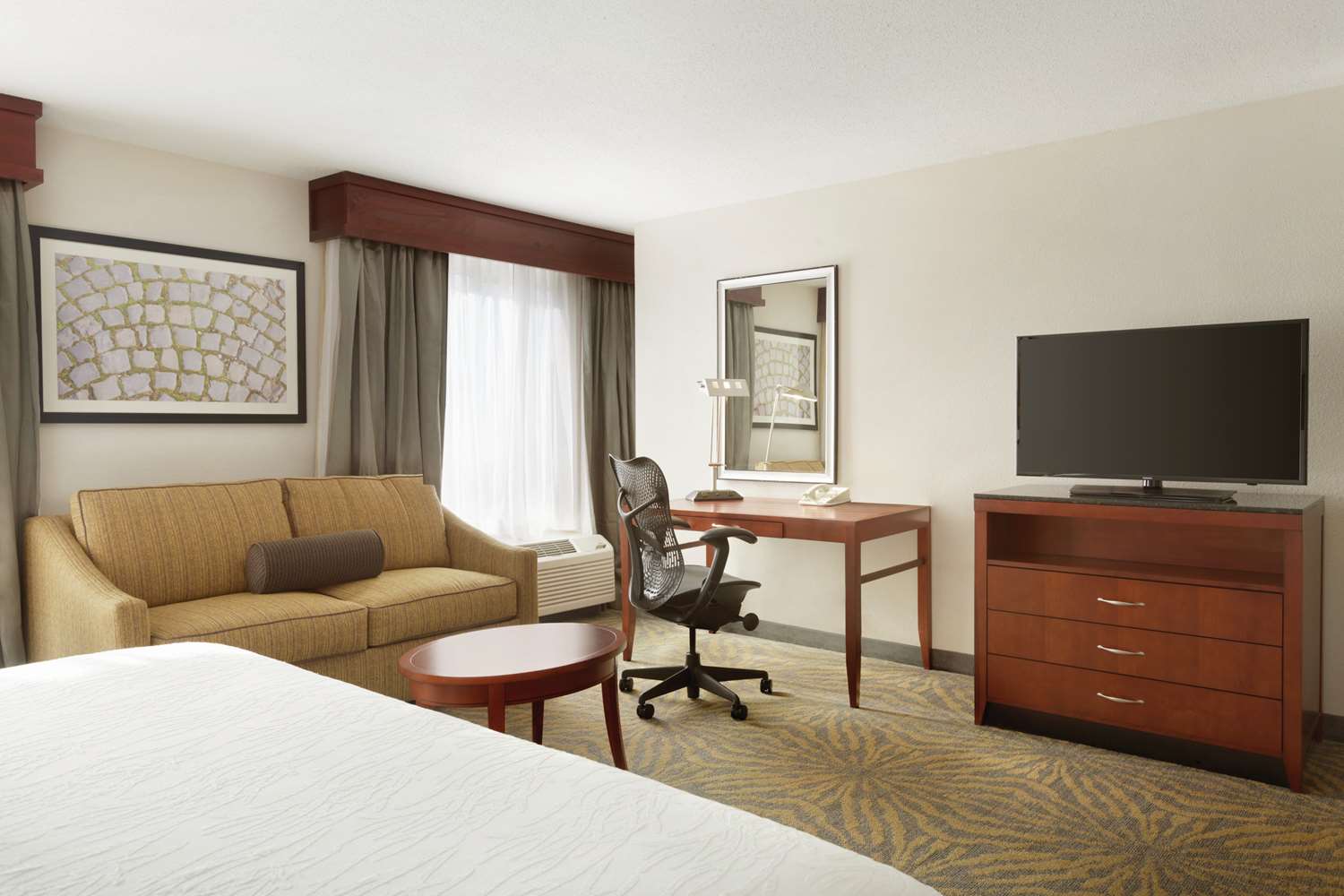 DOUBLE Accessible KING SIZE BED
