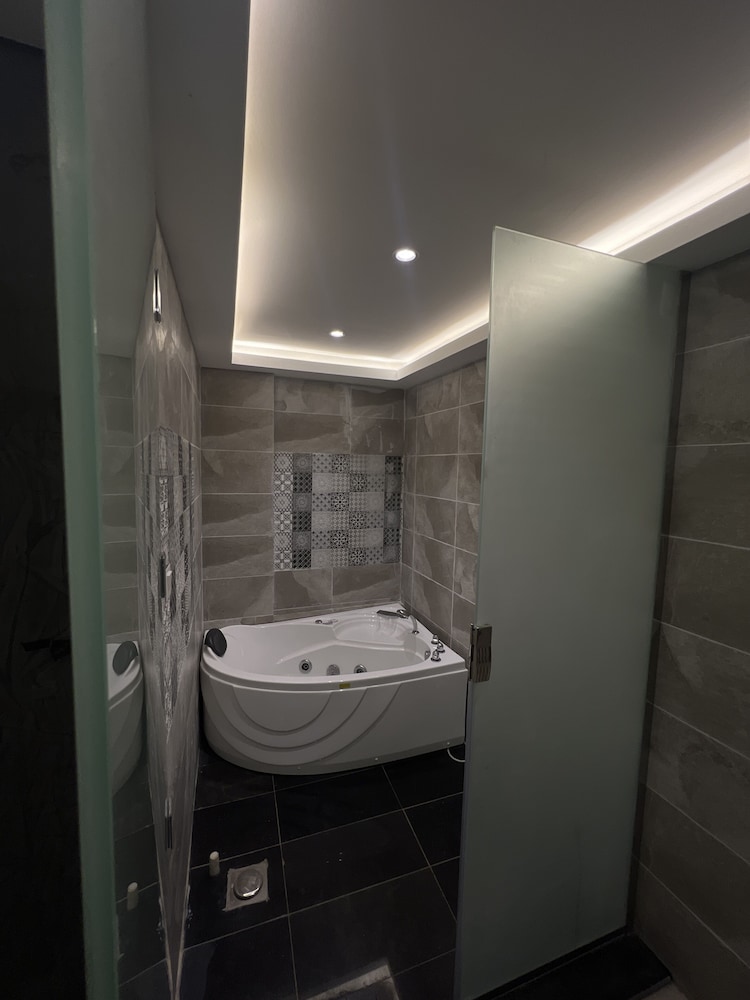 فندق دبليو بلاتينيوم(W Platinum Hotel) 23/23