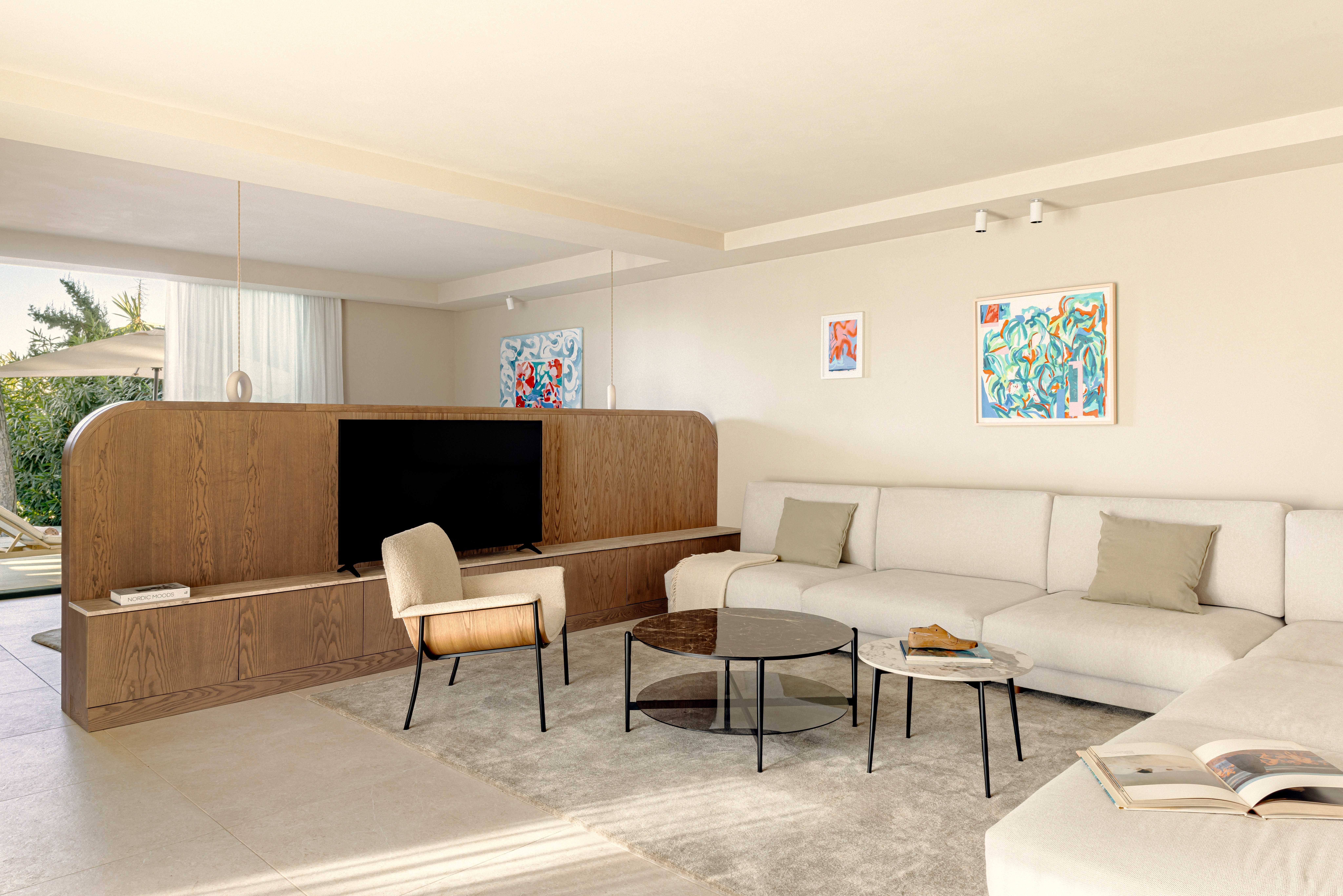 ANFITRION VILLAS & SUITES MARBELLA 36/50