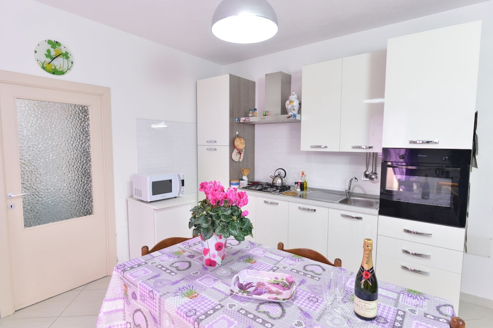 Izzhome Pula Regina Margherita Apartment 4/22