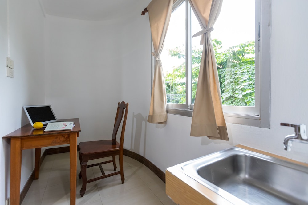 Collection O Howard Square Boutique Hotel 40/61