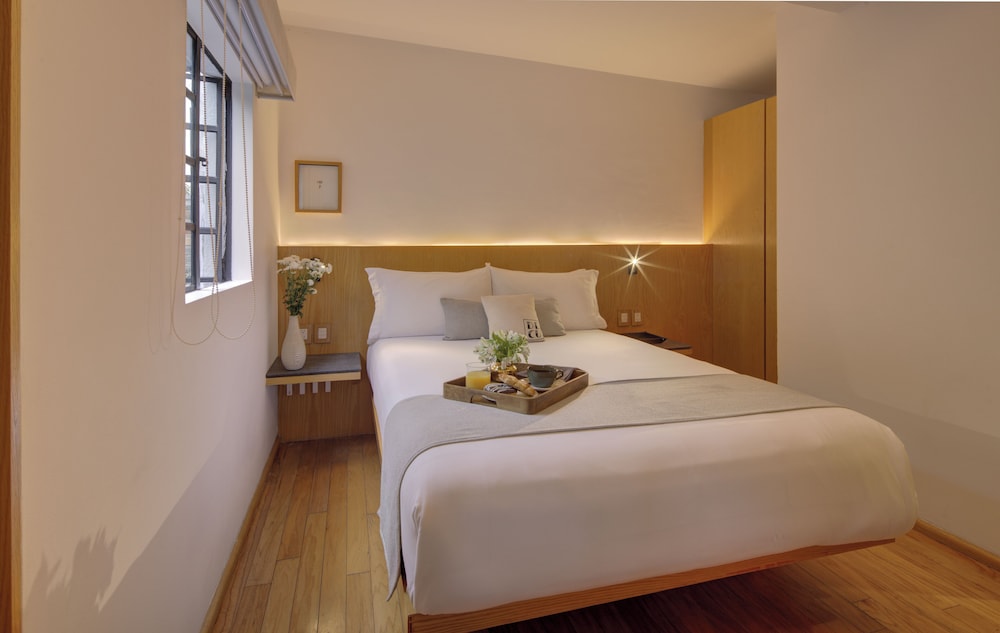 Casa Decu 17/50