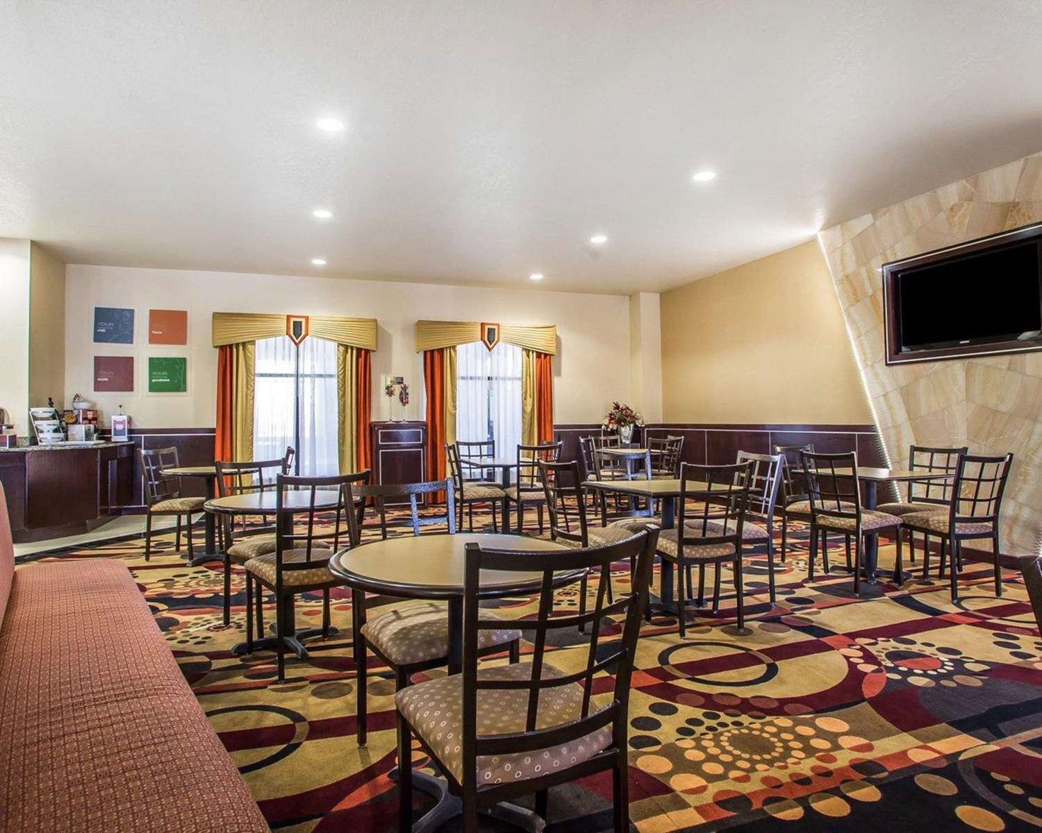 Comfort Suites Troy-I75 66/69