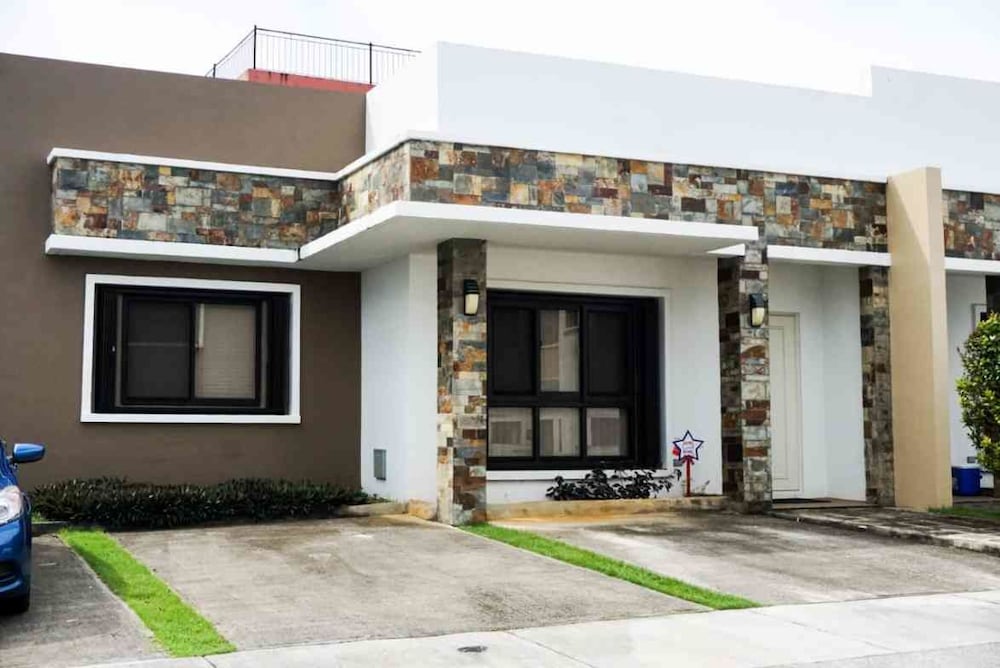 Tumon Bel-Air Serviced Residence 58/64