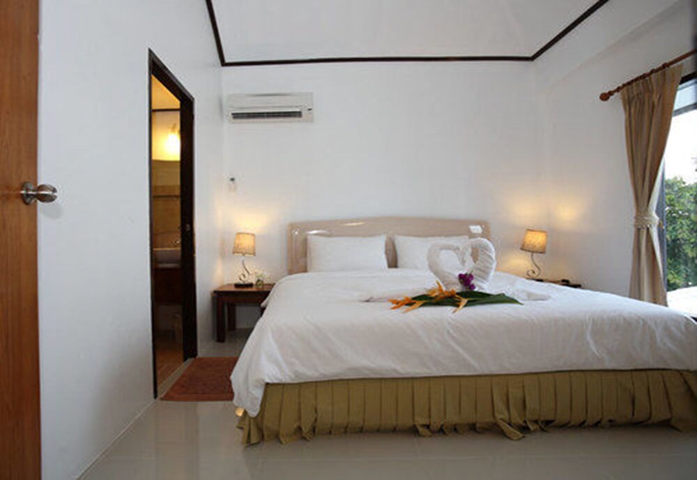 Samed Cliff Resort 25/68