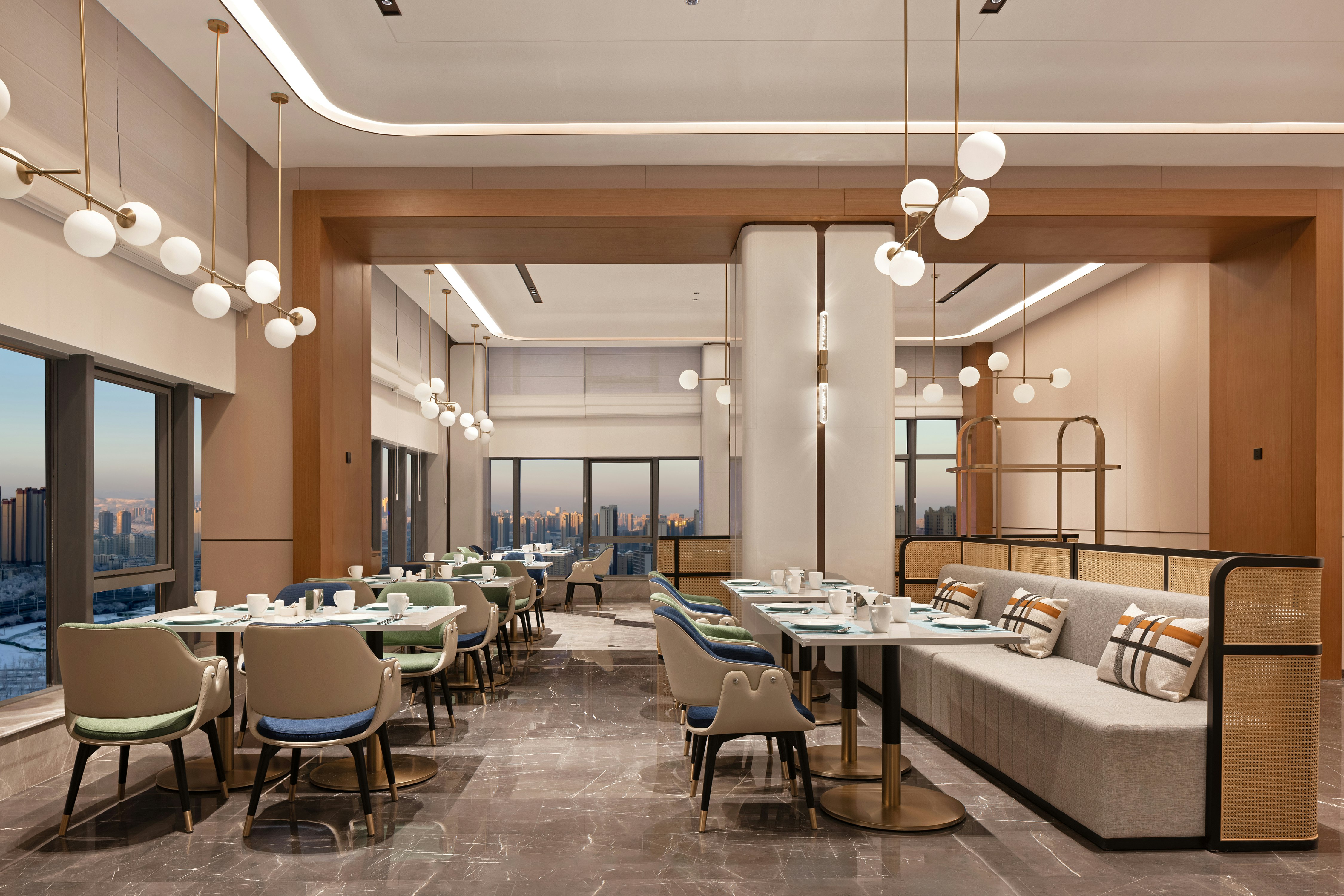 Hilton Garden Inn Urumqi Exhibition Center 30/31