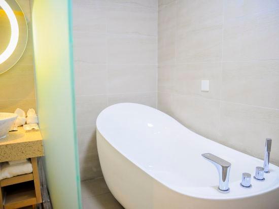 Lavande Hotel (Dalian Malan Square Liaoning Normal University) 42/43