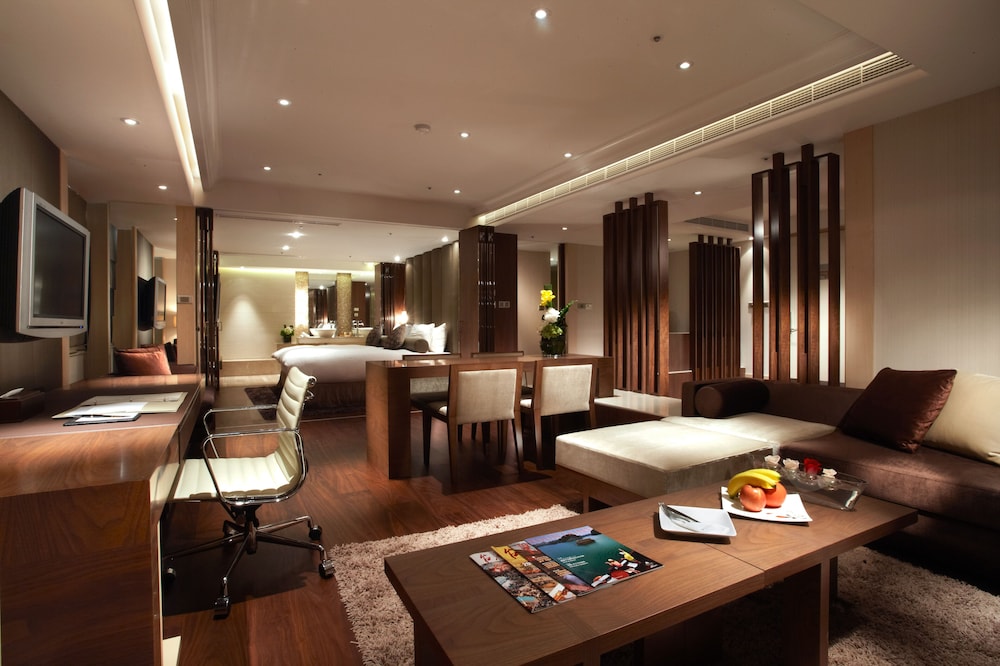 Hotel Royal Nikko Taipei 79/92
