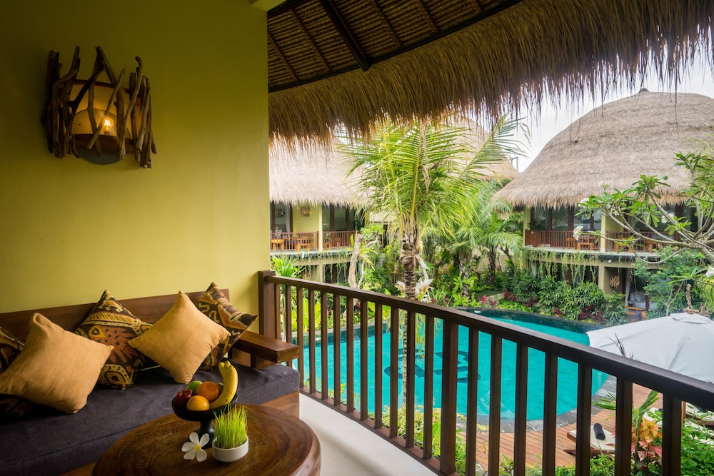 Honai Resort 48/50