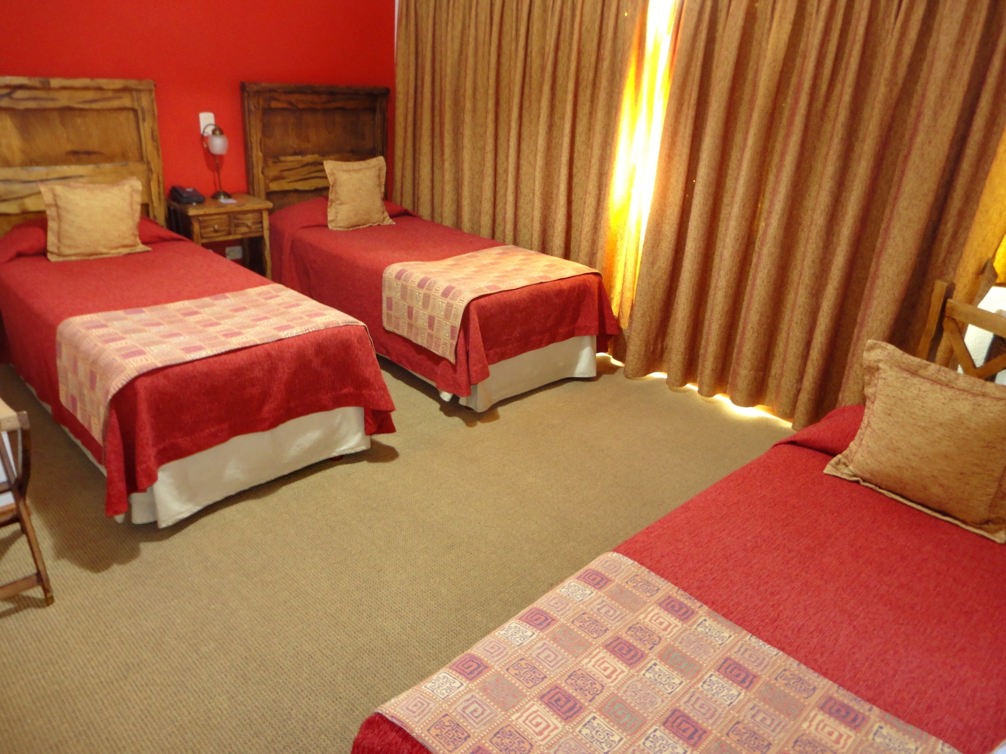 ROOM, TRIPLE