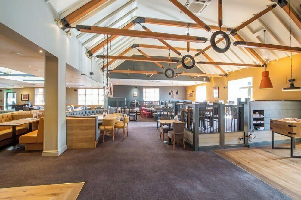 Premier Inn Swindon West 28/53