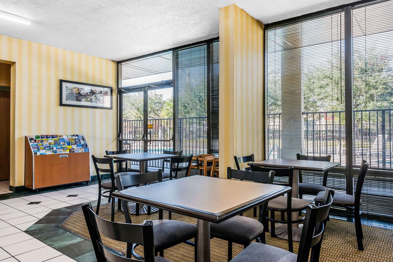 Quality Inn Fort Pierce I-95 25/29