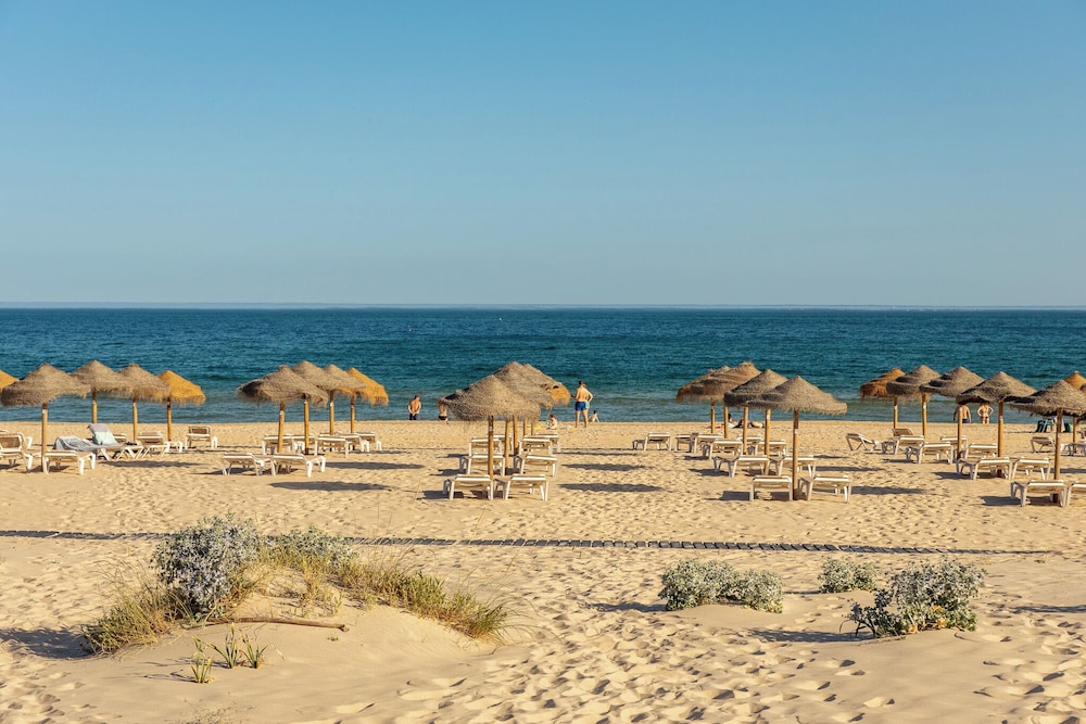 Praia Da Lota Resort Apartments 79/85