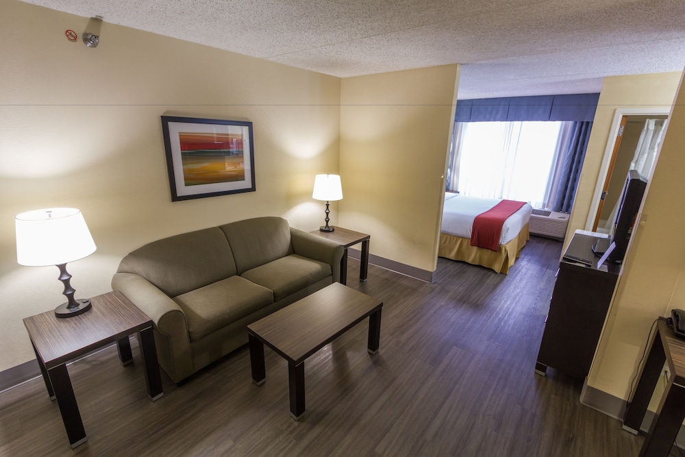 Atwell Suites Austin Airport, an IHG Hotel 37/72