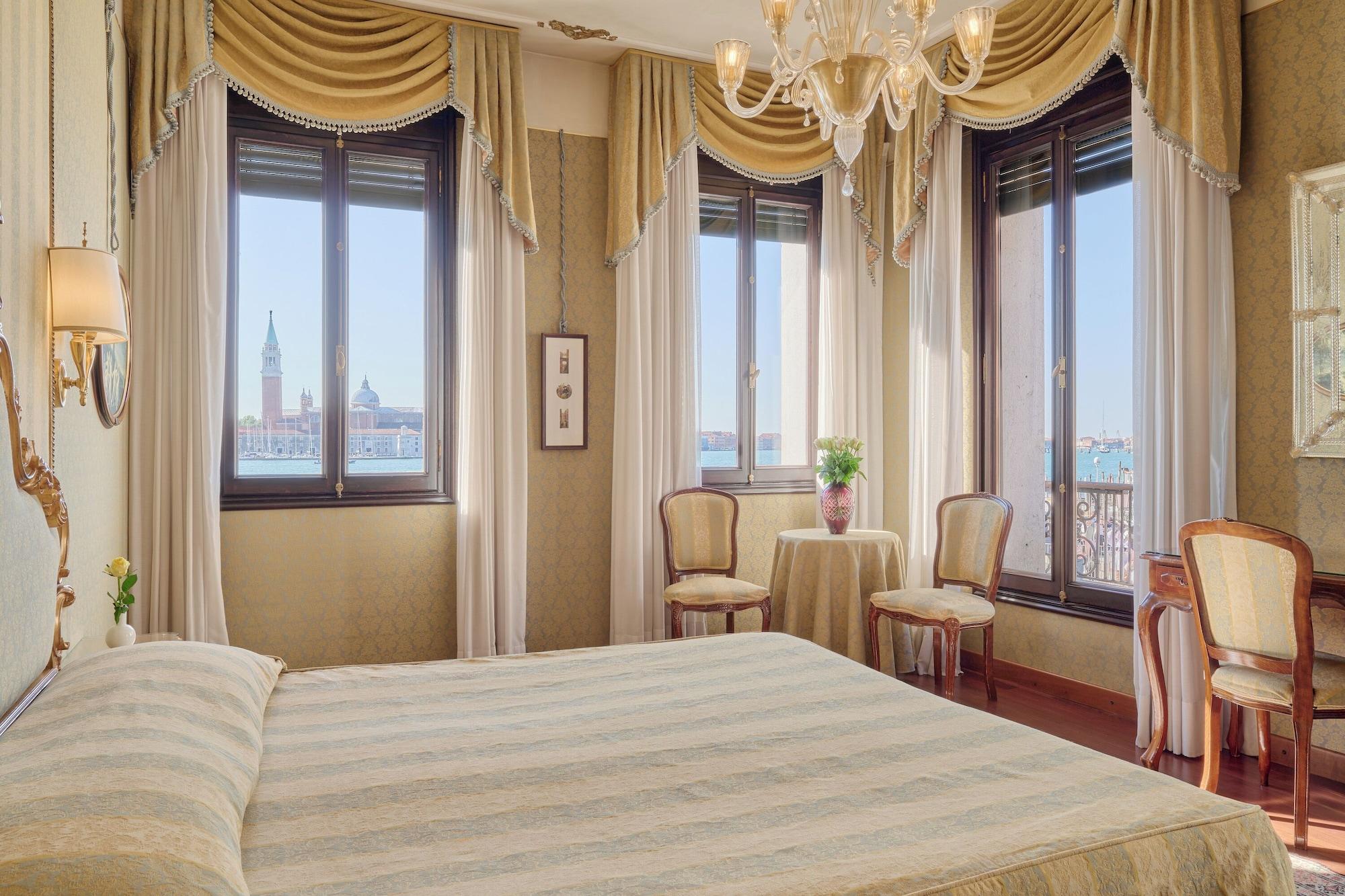 Double or Twin Bed, San Marco View