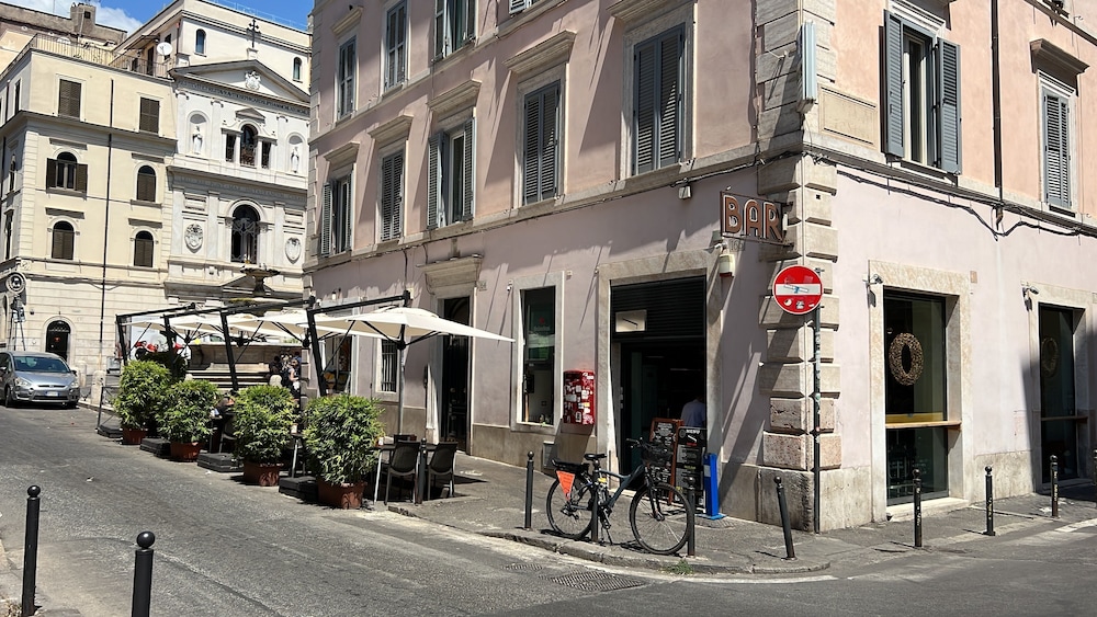Residenza Roma Imperiale 40/50