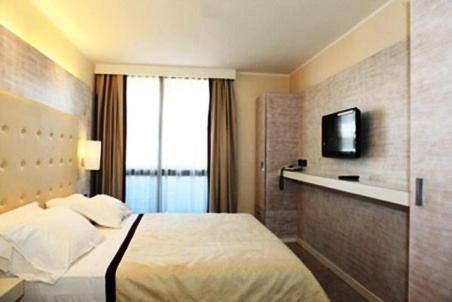 Hotel San Carlo 10/50