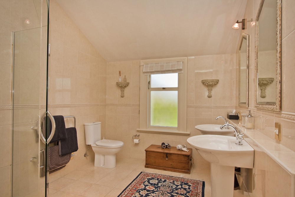 The Lilac Rose Boutique Bed and Breakfast 18/48