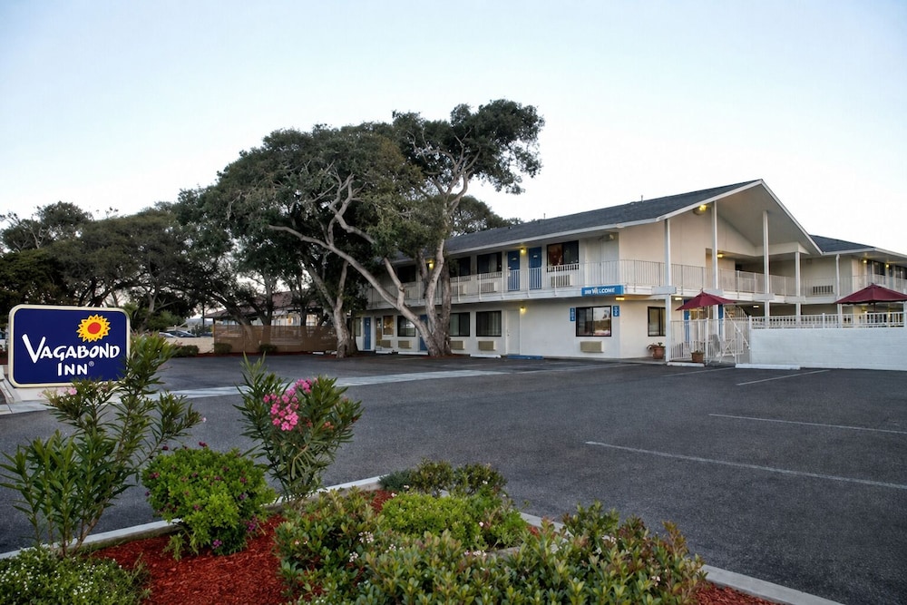 Motel6 Monterey, CA 6/57