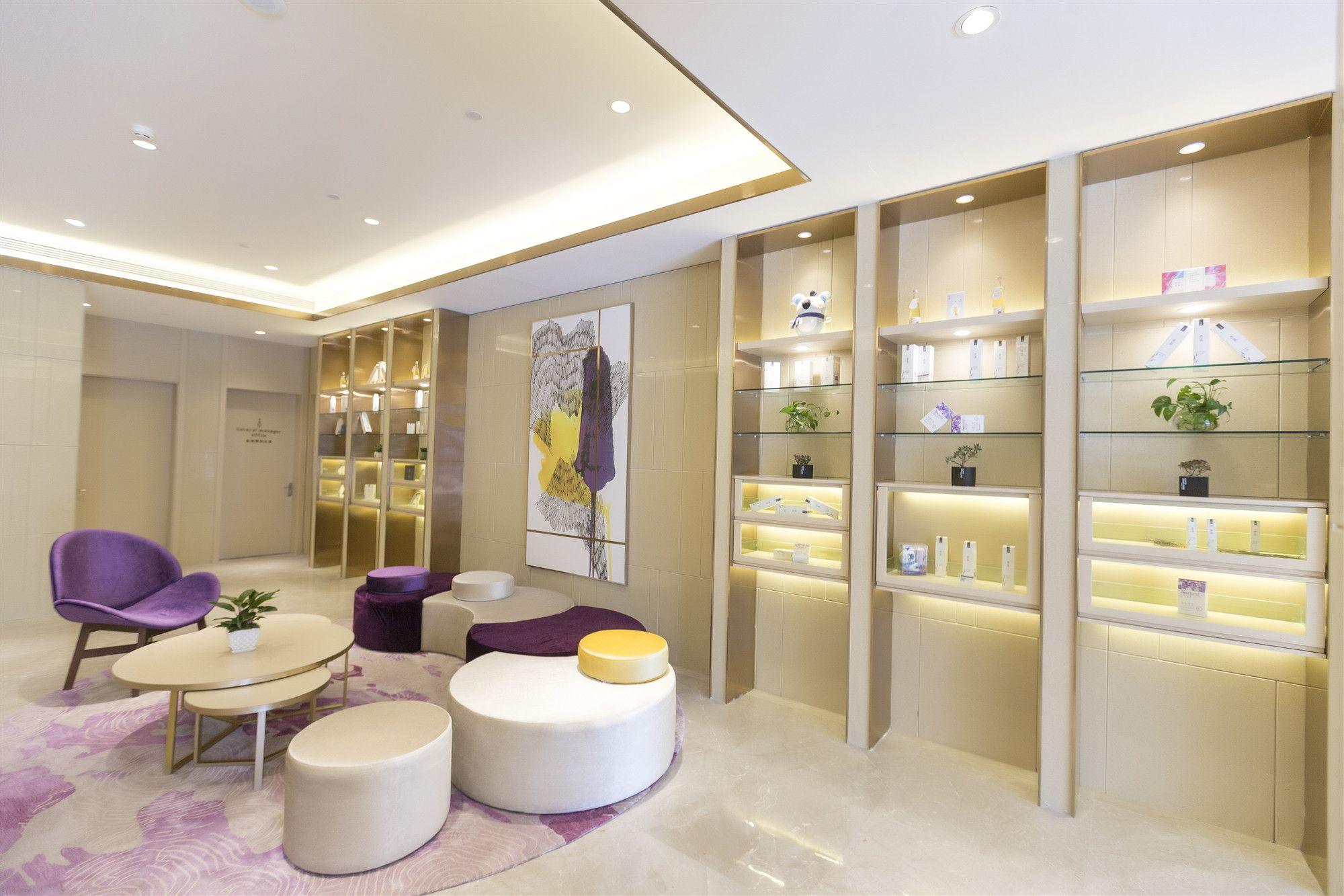 Lavande Hotel (Tianjin People's Hospital Metro Station) 42/55