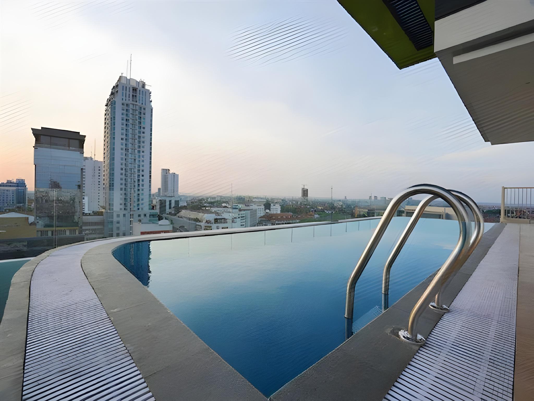 The Life Styles Hotel Surabaya 28/50