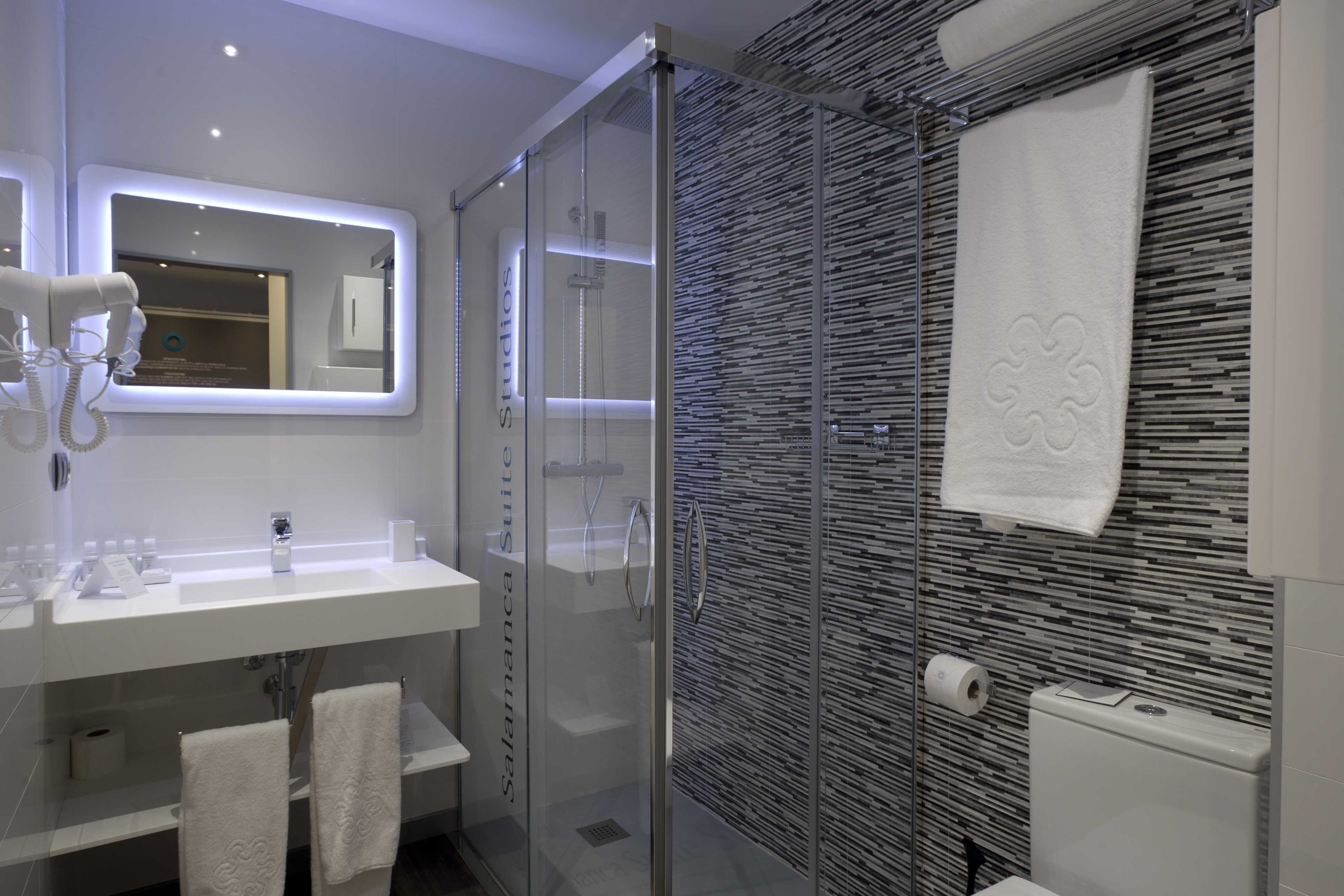 Salamanca Suite Studios 28/30