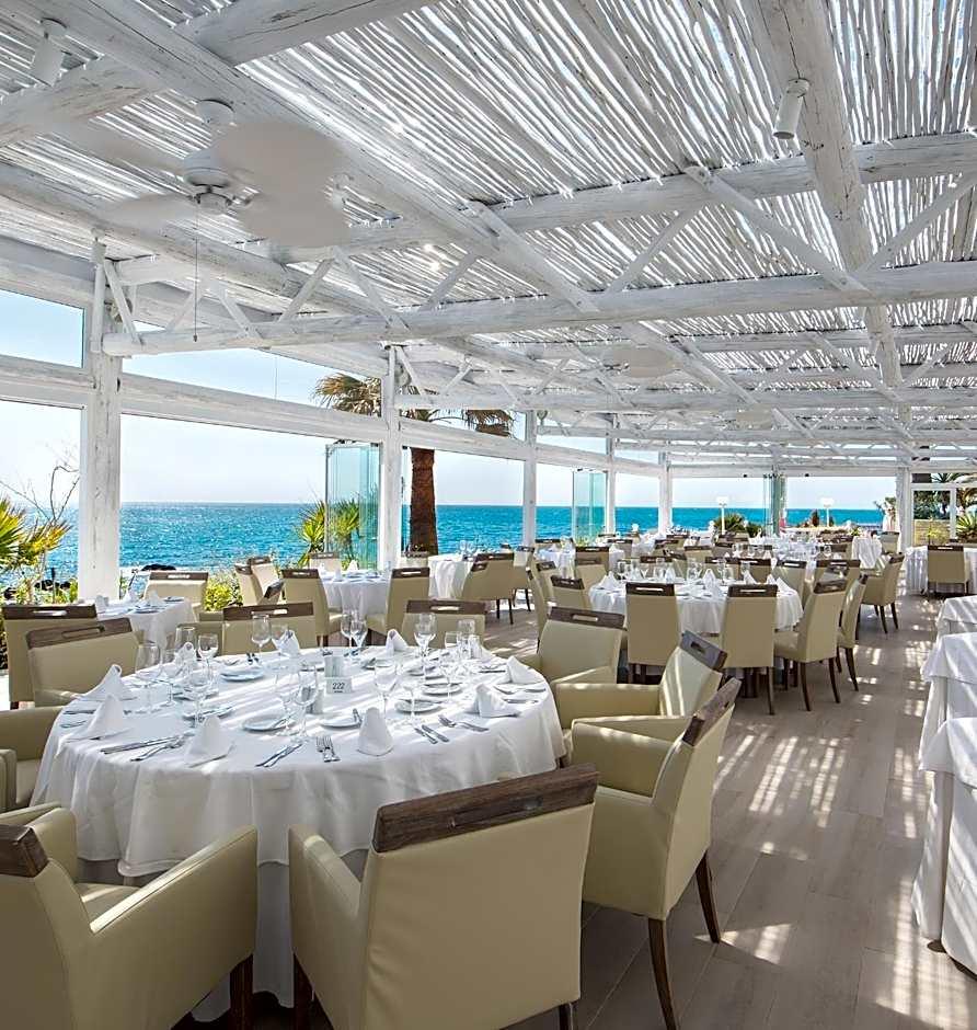 El Oceano Beach Hotel 43/57