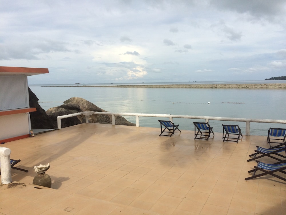 THARATHIP RESORT 61/68