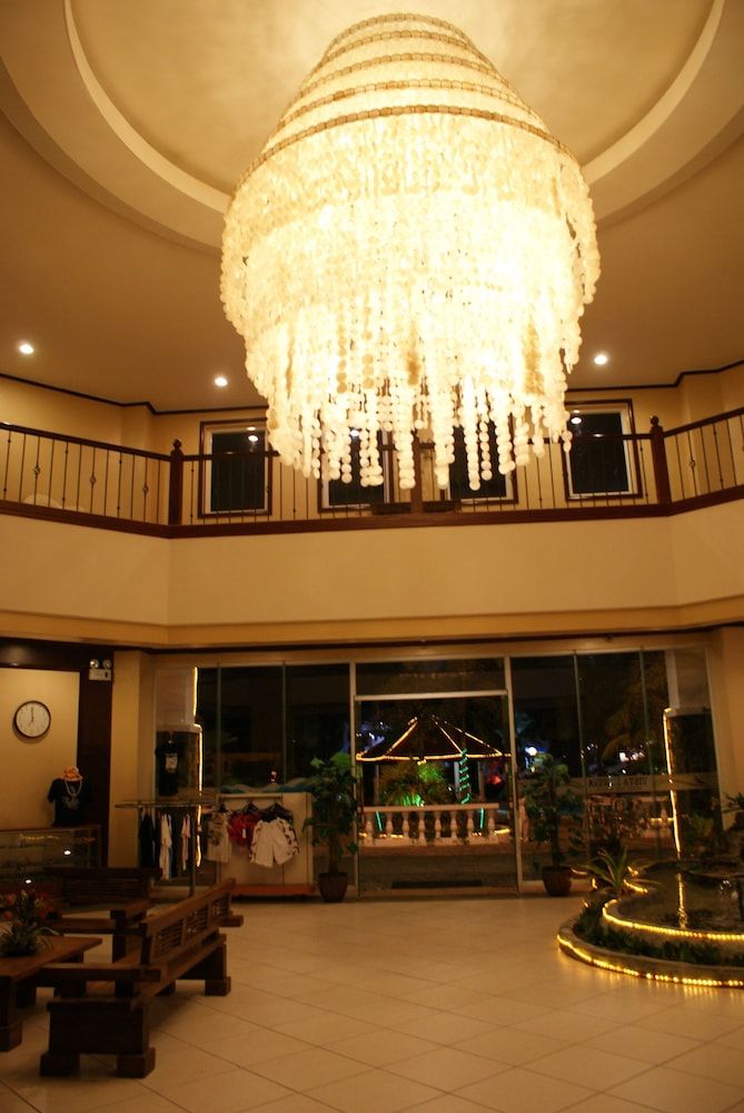 Vista Marina Hotel And Resort 13/52