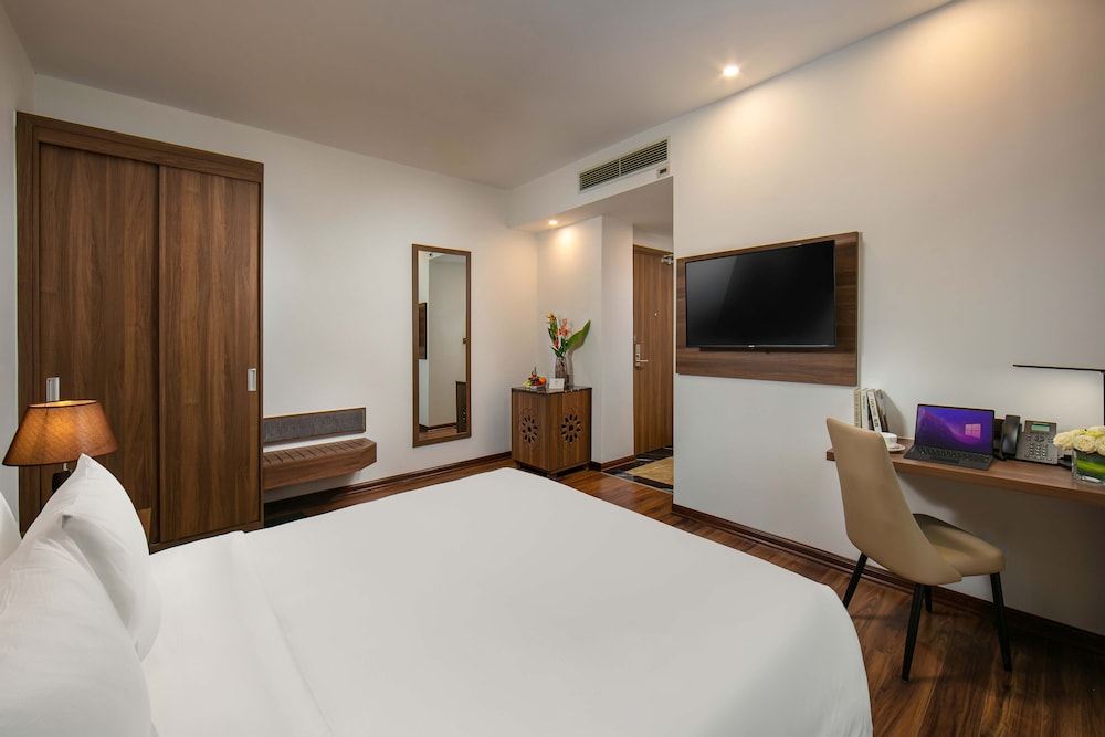 Nesta Hotel Danang 18/50