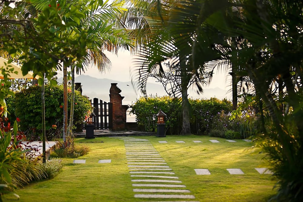 Villa L'orange Bali 38/50