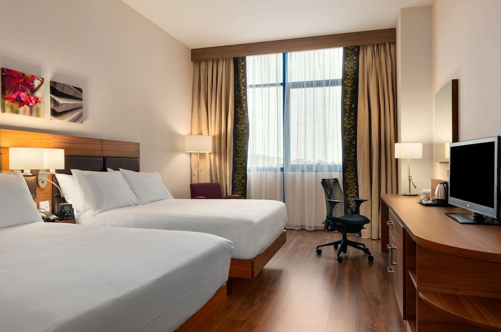 Hilton Garden Inn Sevilla 13/55